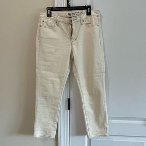 Gap slim straight cream jeans